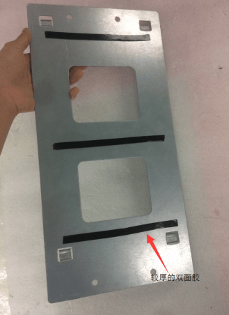 電梯里的廣告機是怎么安裝上去的呢?(圖文)